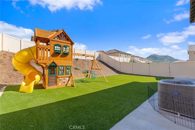 25576 Cetara, Homeland, CA 92548