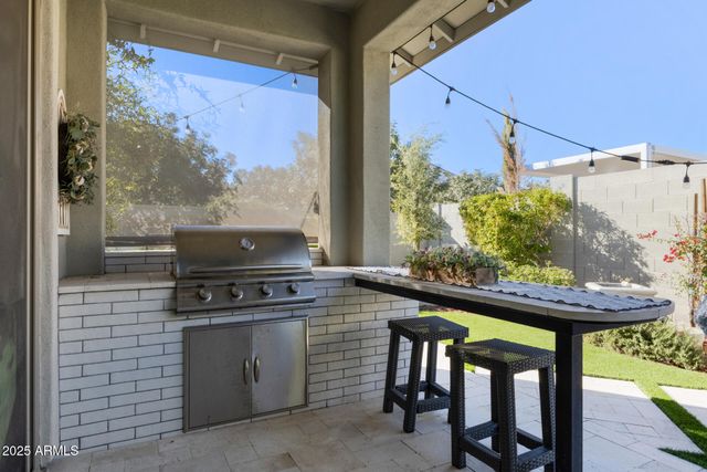 1936 W UNION PARK Drive, Phoenix, AZ 85085