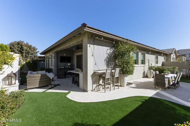 1936 W UNION PARK Drive, Phoenix, AZ 85085