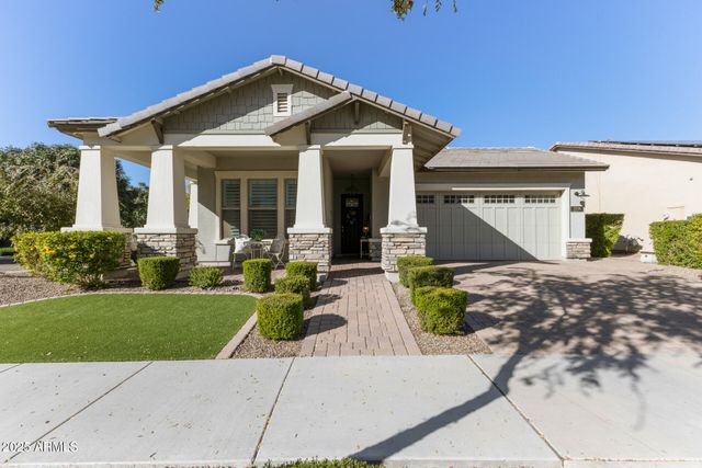 1936 W UNION PARK Drive, Phoenix, AZ 85085