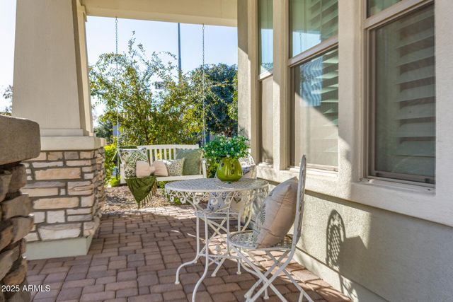 1936 W UNION PARK Drive, Phoenix, AZ 85085