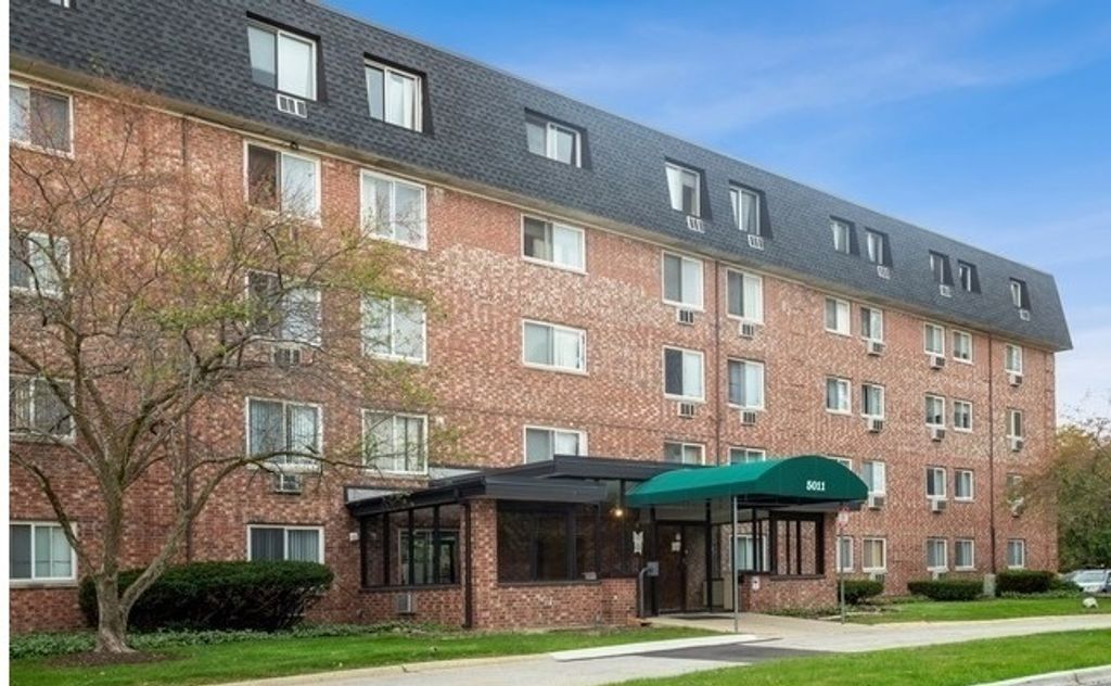 5011 VALLEY Lane 304, Streamwood, IL 60107 — photo 2