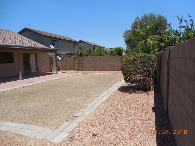 15883 W TASHA Drive, Surprise, AZ 85374
