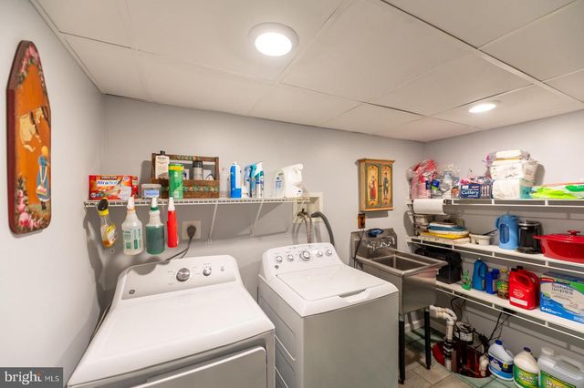 2616 FAUST RD, Gilbertsville, PA 19525