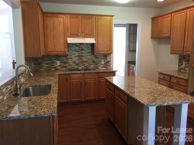 10304 Merlin Meadows Court, Charlotte, NC 28277