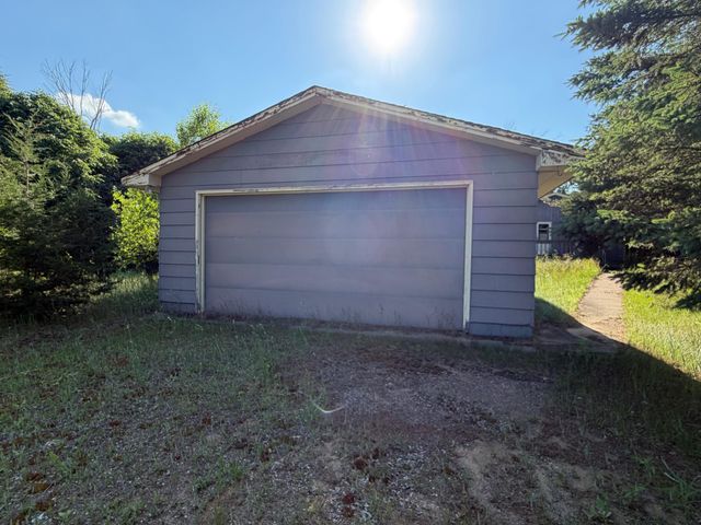 2852 Viking Boulevard NW, Cedar, MN 55011