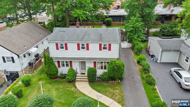 262 Linden Place, New Milford, NJ 07646