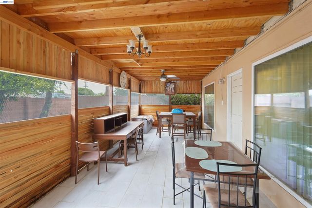 1712 Utah St, Fairfield, CA 94533