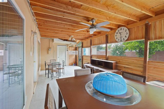 1712 Utah St, Fairfield, CA 94533