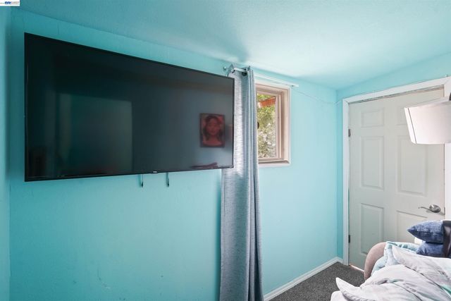 1712 Utah St, Fairfield, CA 94533