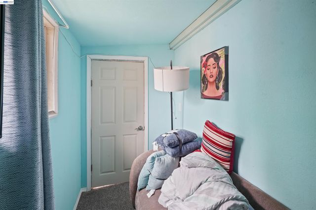 1712 Utah St, Fairfield, CA 94533