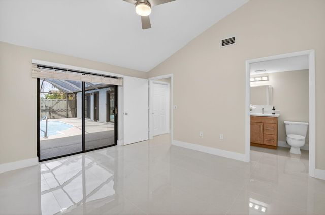 9939 Boca Gardens Trail D, Boca Raton, FL 33496
