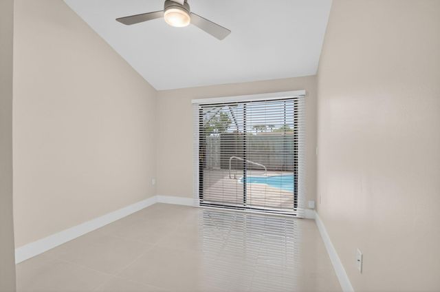 9939 Boca Gardens Trail D, Boca Raton, FL 33496