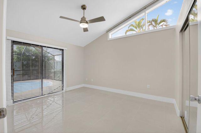 9939 Boca Gardens Trail D, Boca Raton, FL 33496