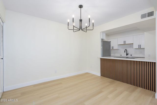 930 S Dobson Road 80, Mesa, AZ 85202