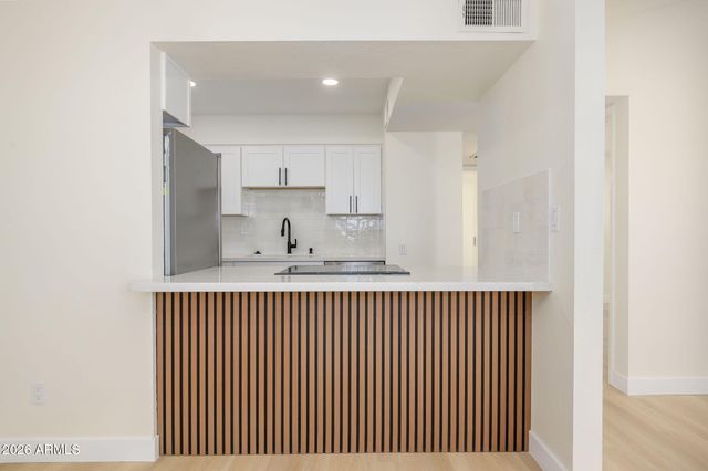 930 S Dobson Road 80, Mesa, AZ 85202