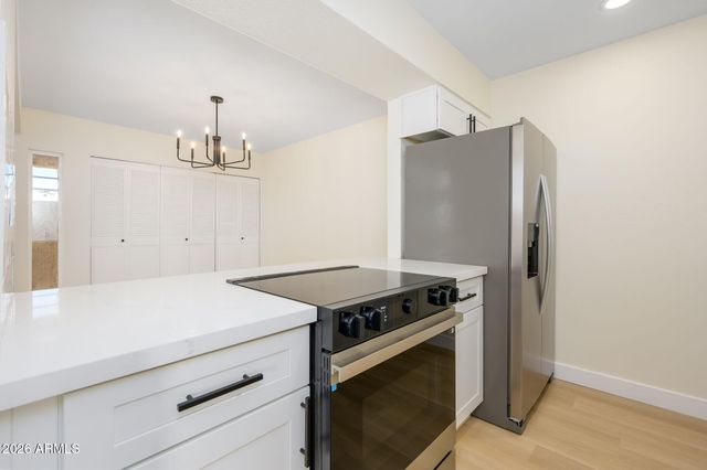 930 S Dobson Road 80, Mesa, AZ 85202