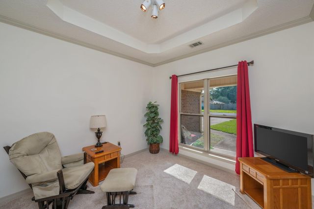 430 Northampton Circle, Fort Walton Beach, FL 32547