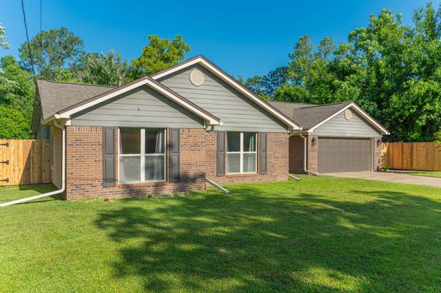 430 Northampton Circle, Fort Walton Beach, FL 32547