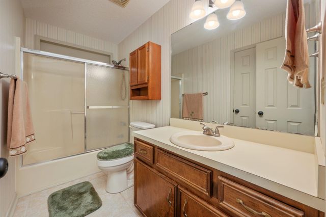 430 Northampton Circle, Fort Walton Beach, FL 32547