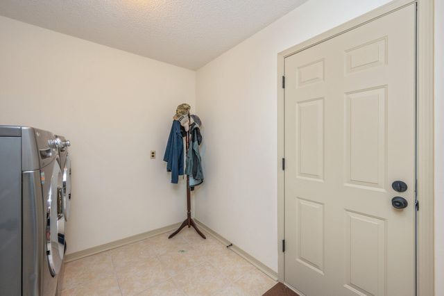 430 Northampton Circle, Fort Walton Beach, FL 32547