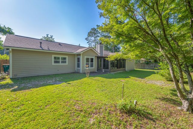 430 Northampton Circle, Fort Walton Beach, FL 32547