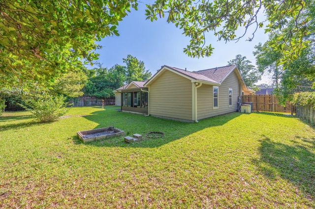 430 Northampton Circle, Fort Walton Beach, FL 32547