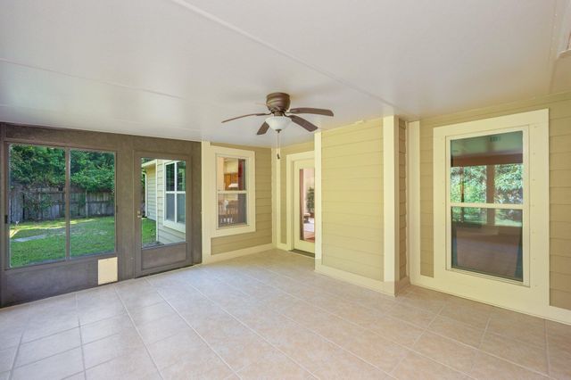 430 Northampton Circle, Fort Walton Beach, FL 32547