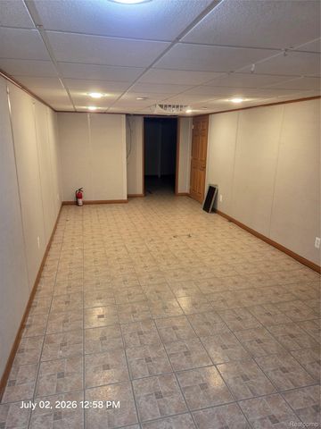 10952 Lesure, Sterling Heights, MI 48035