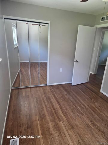 10952 Lesure, Sterling Heights, MI 48035