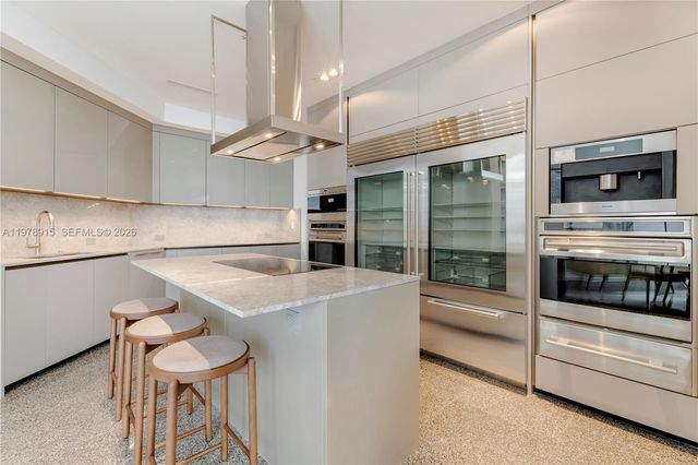 18201 E Collins Avenue TS1, Sunny Isles Beach, FL 33160