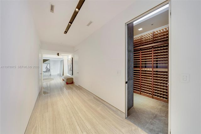 18201 E Collins Avenue TS1, Sunny Isles Beach, FL 33160