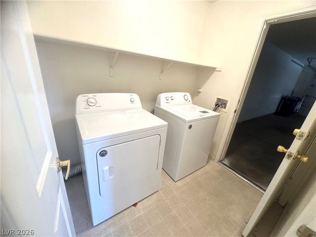 3741 Toroweap Ridge Street, Las Vegas, NV 89147