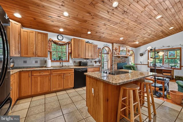 1876 POTOMAC RD, Pasadena, MD 21122