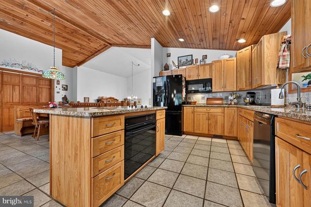 1876 POTOMAC RD, Pasadena, MD 21122