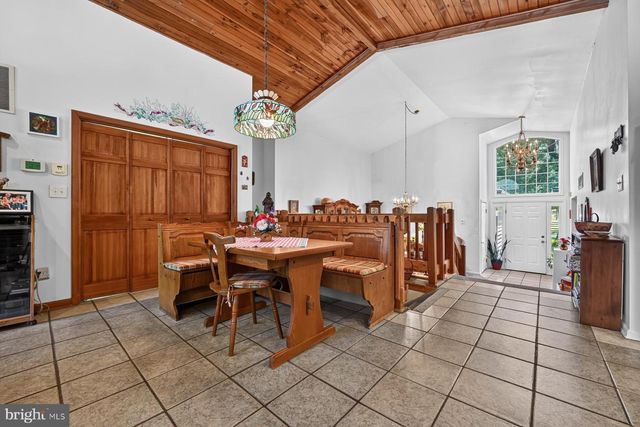 1876 POTOMAC RD, Pasadena, MD 21122