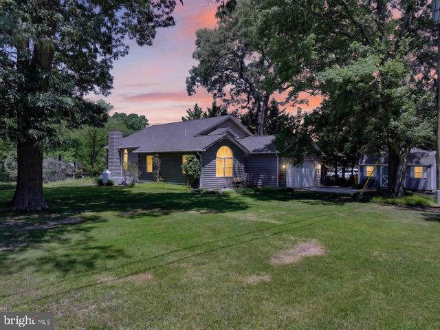 1876 POTOMAC RD, Pasadena, MD 21122