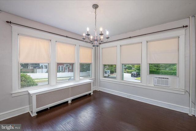 328 HIGH ST, Reading, PA 19606