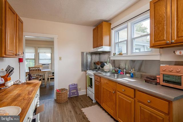 328 HIGH ST, Reading, PA 19606
