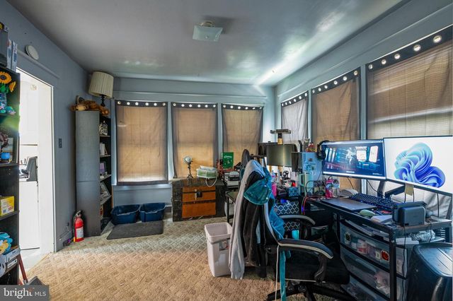 328 HIGH ST, Reading, PA 19606