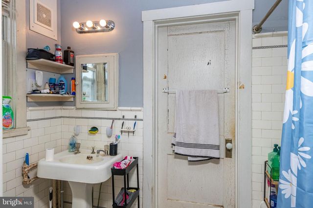 328 HIGH ST, Reading, PA 19606