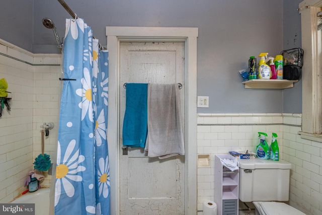 328 HIGH ST, Reading, PA 19606