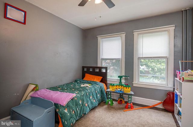328 HIGH ST, Reading, PA 19606