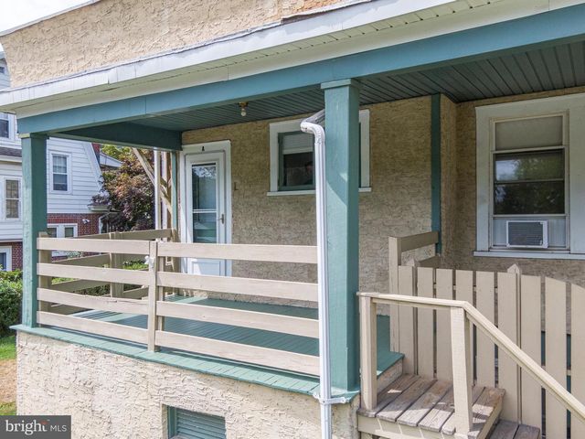 328 HIGH ST, Reading, PA 19606
