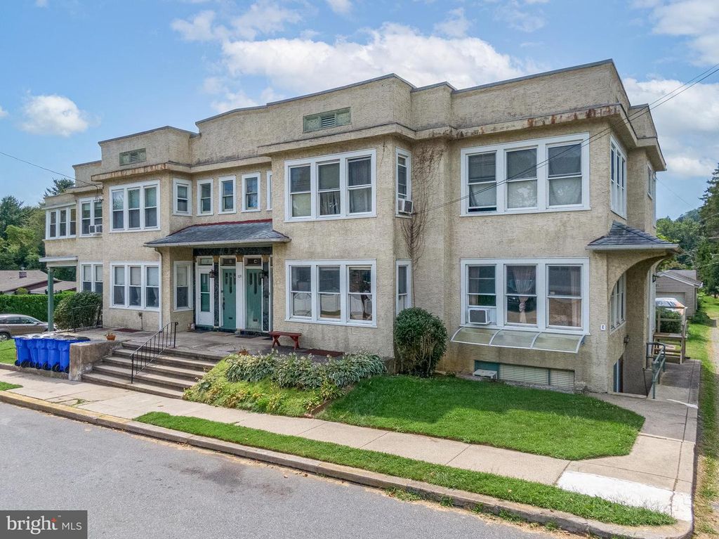 328 HIGH ST, Reading, PA 19606