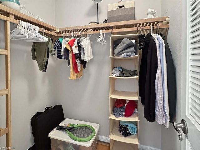 2220 SW 21st ST, Cape Coral, FL 33991