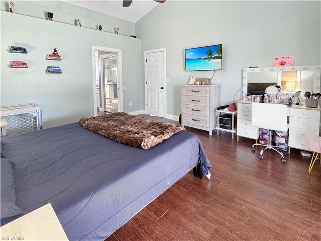 2220 SW 21st ST, Cape Coral, FL 33991