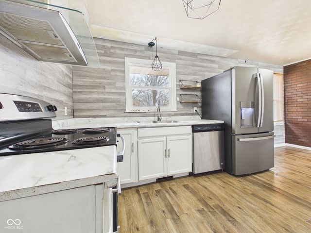 2019 Charles Street, Anderson, IN 46013