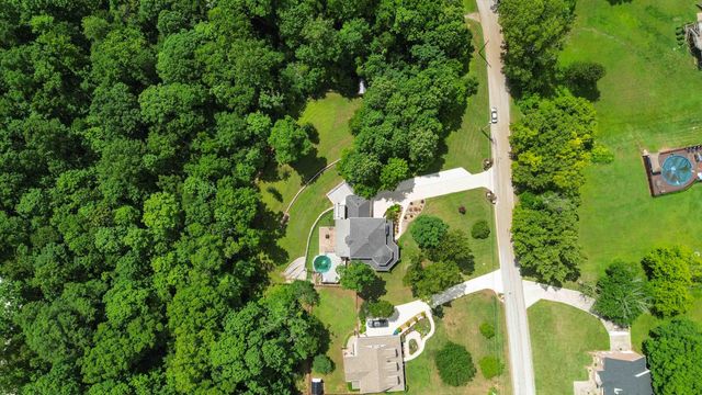 414 Lake Forest Drive, Somerset, KY 42503