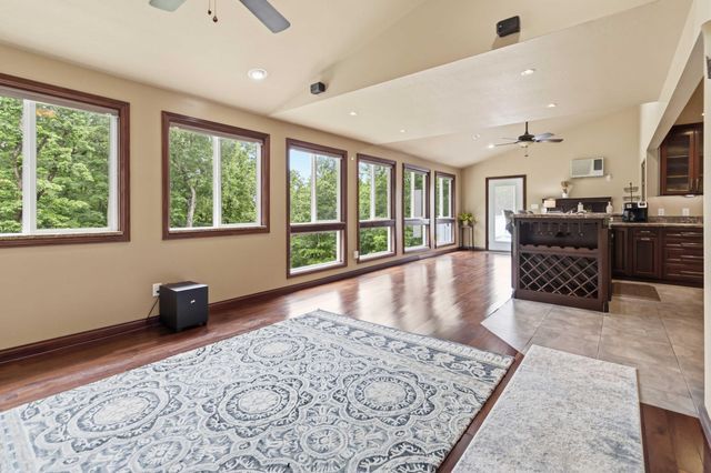 414 Lake Forest Drive, Somerset, KY 42503
